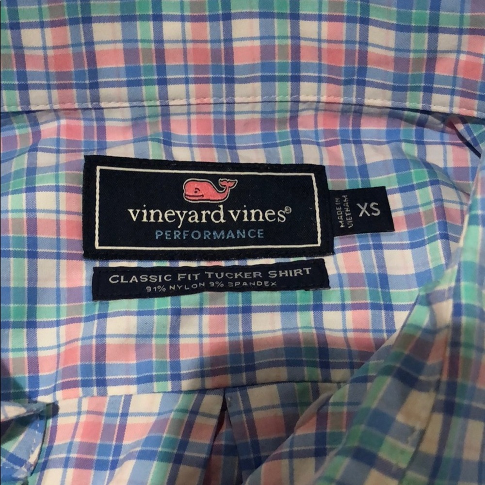 Vineyard Vines men’s xs summer long sleeve
